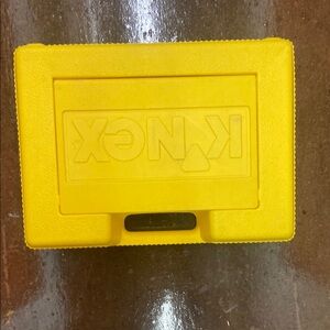 K'NEX Yellow Storage Case with k’nex pieces